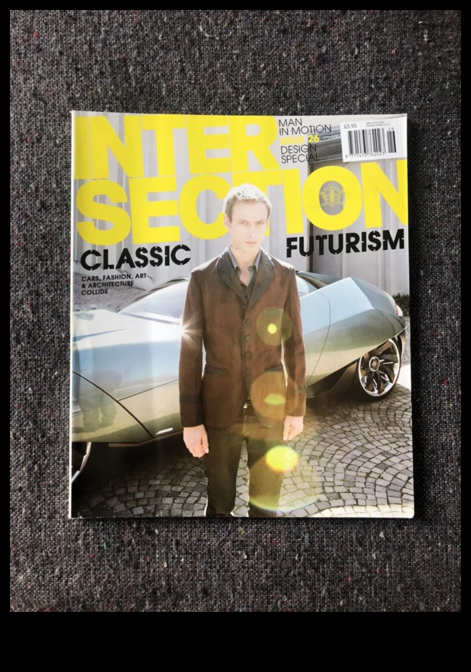 Τέχνη σε κίνηση: Η διασταύρωση των αυτοκινήτων και της σύγχρονης τέχνης