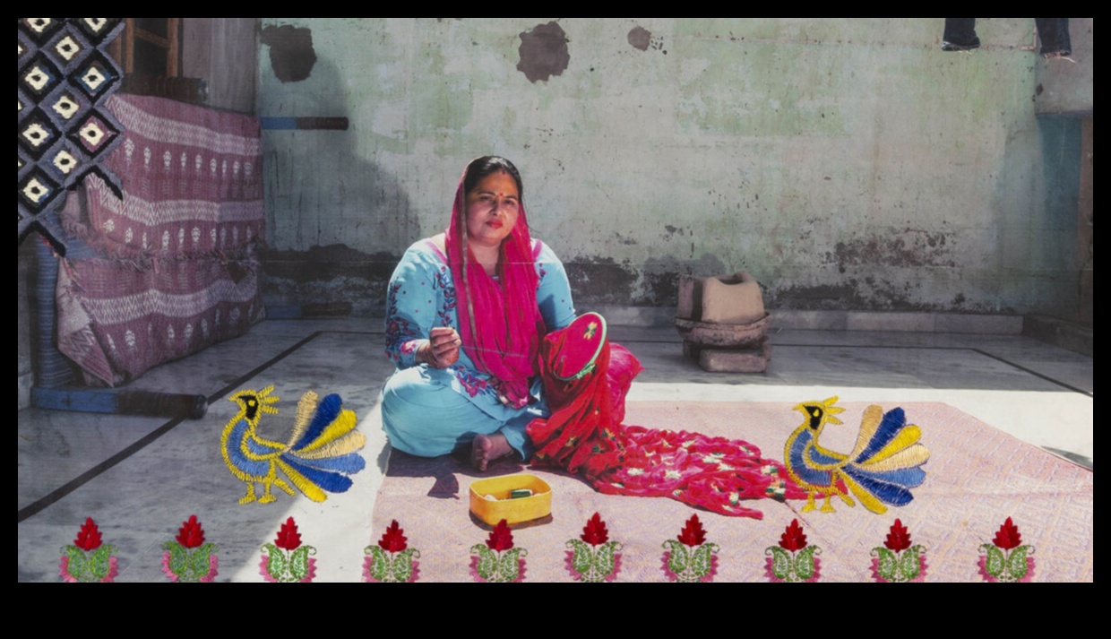 Εννοιολογική χειροτεχνία Μια σύγχρονη αντίληψη των παραδοσιακών τεχνικών 4 Εννοιολογική Τέχνη: Γεφυρώνοντας Παραδοσιακές Τεχνικές και Σύγχρονες Ιδέες