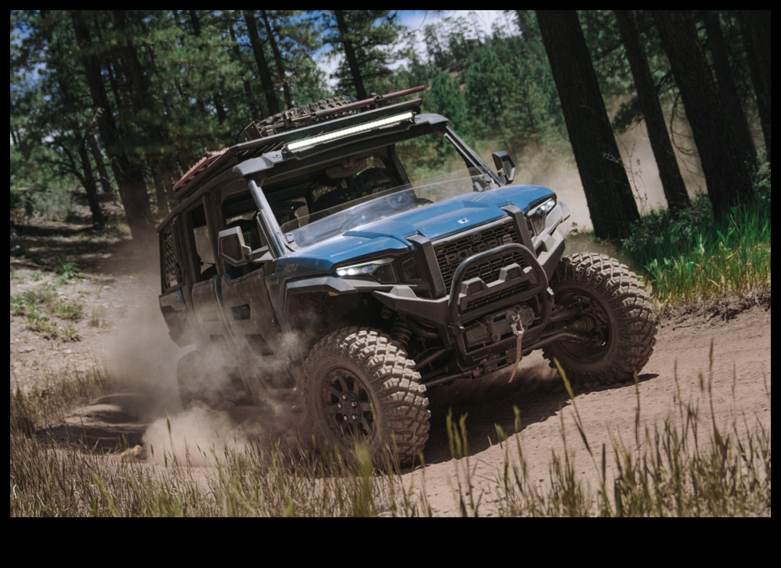 Ανυψώστε την περιπέτεια σας: Οχήματα εκτός δρόμου για κάθε έδαφος