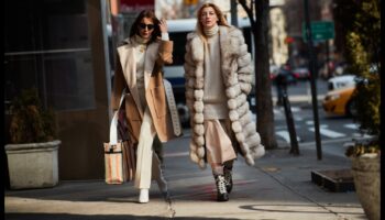 Street Sleek: Mastering Effortless Elegance in Urban Fashion