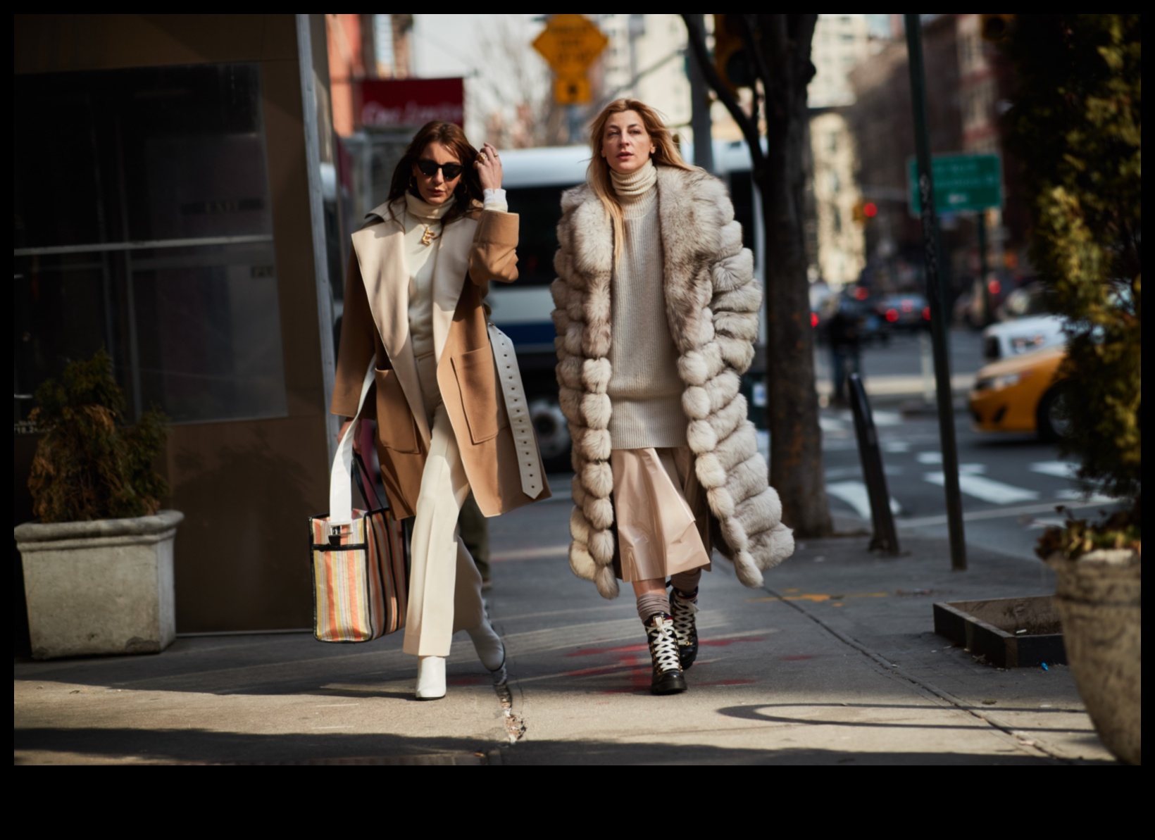 Street Sleek: Mastering Effortless Elegance in Urban Fashion