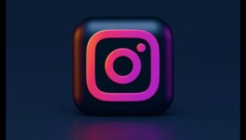 Crafting Impact: Graphic Design που λέει πολλά